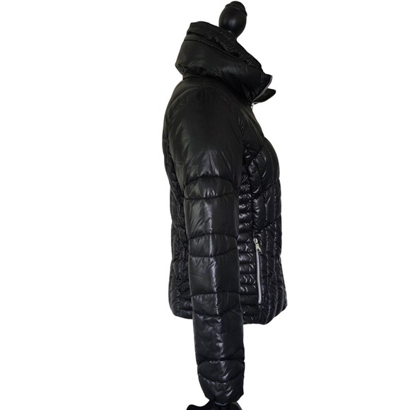 GUESS Black Puffer Jacket Hooded Quilted Lightweight Size SMALL - Picture 3 of 14
